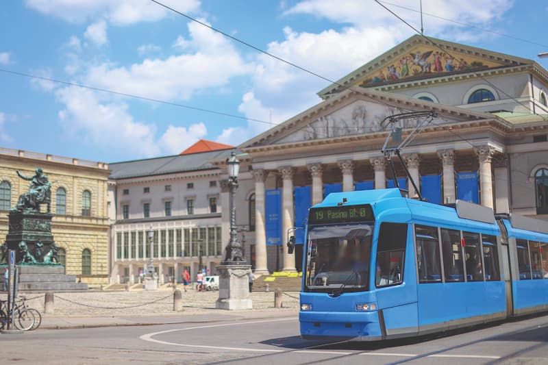 Stadtrundfahrt mit der Tram 19