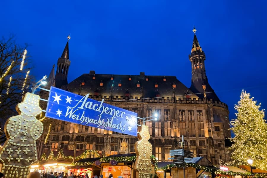Weihnachtsmarkt in Aachen